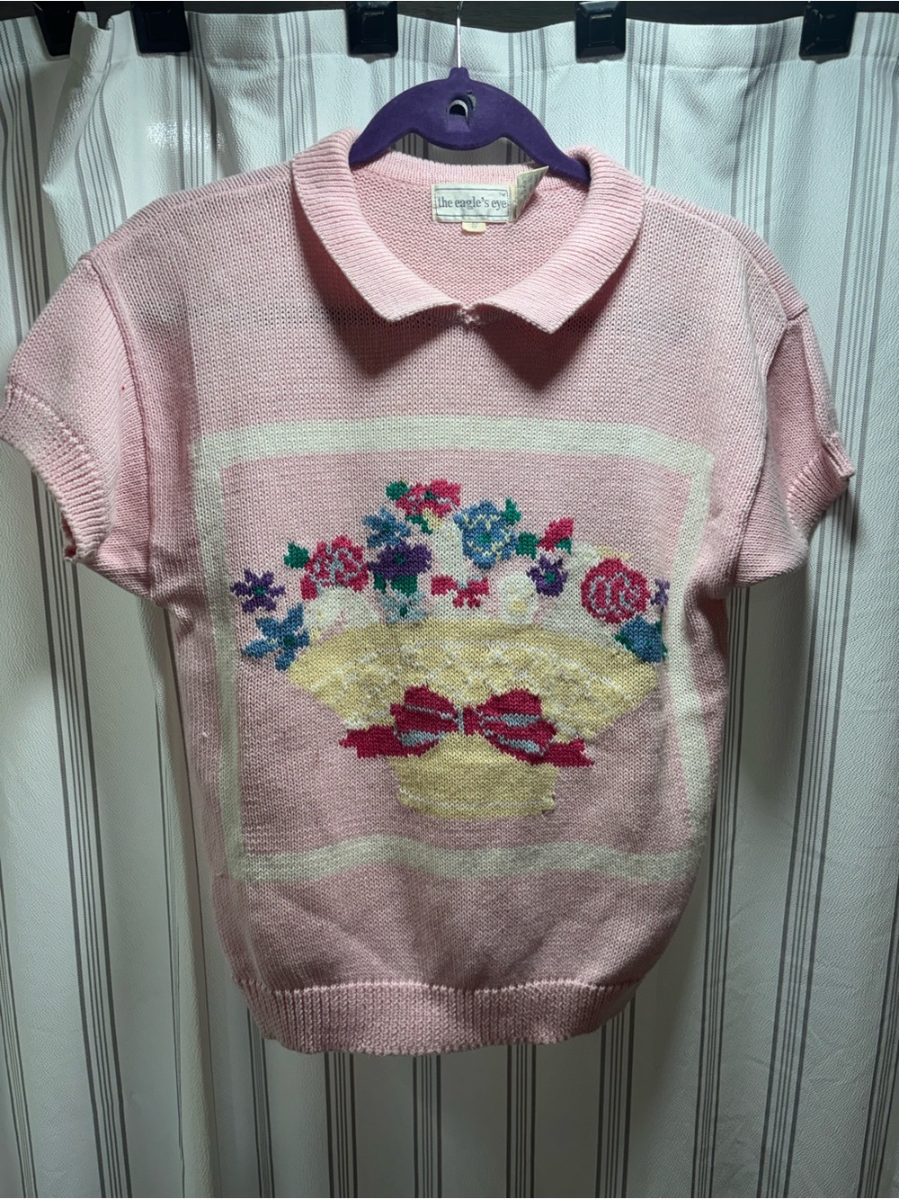 The Eagle’s Eye Pink Floral Basket Collared Women's Sweater